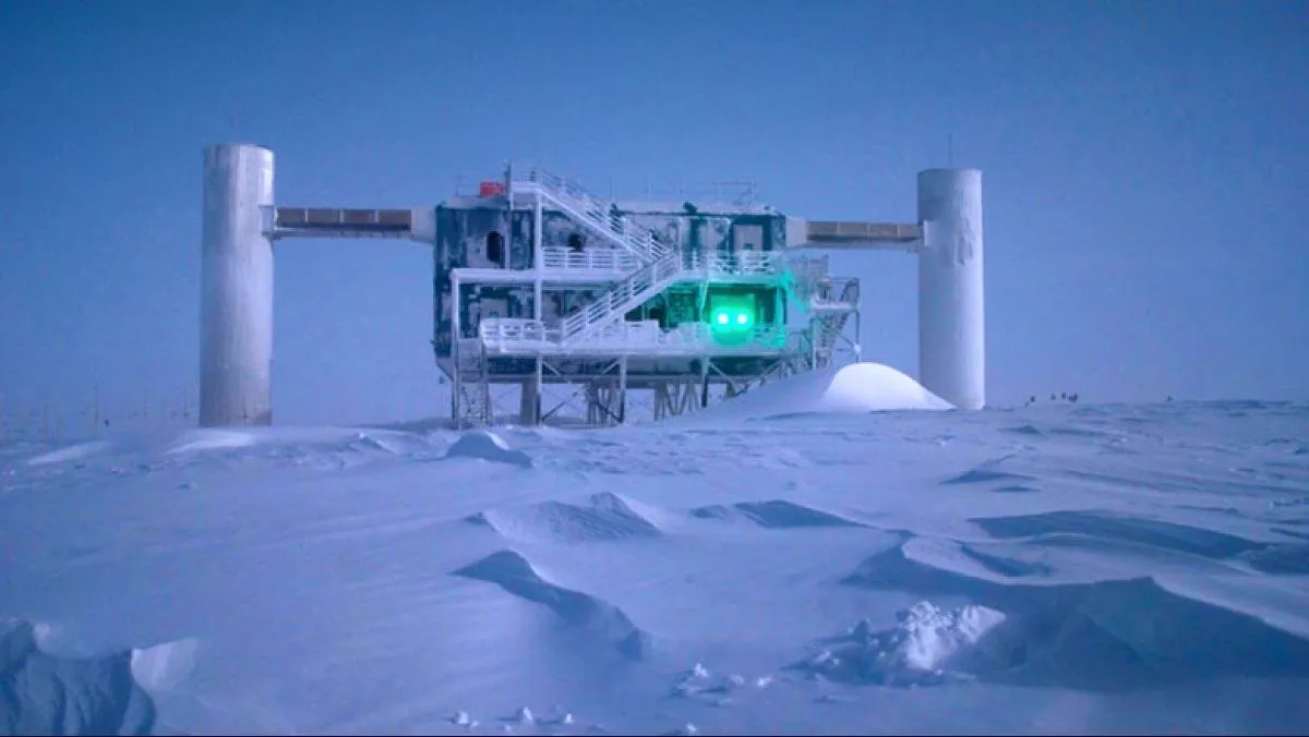 Above ground detector